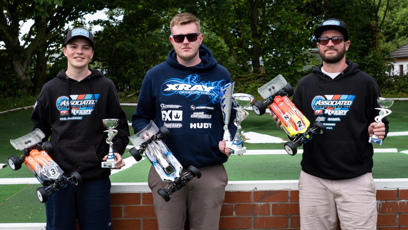 4wd Podium: 1st Paul Crompton, 2nd Tommy Hall, 3rd Neil Cragg...